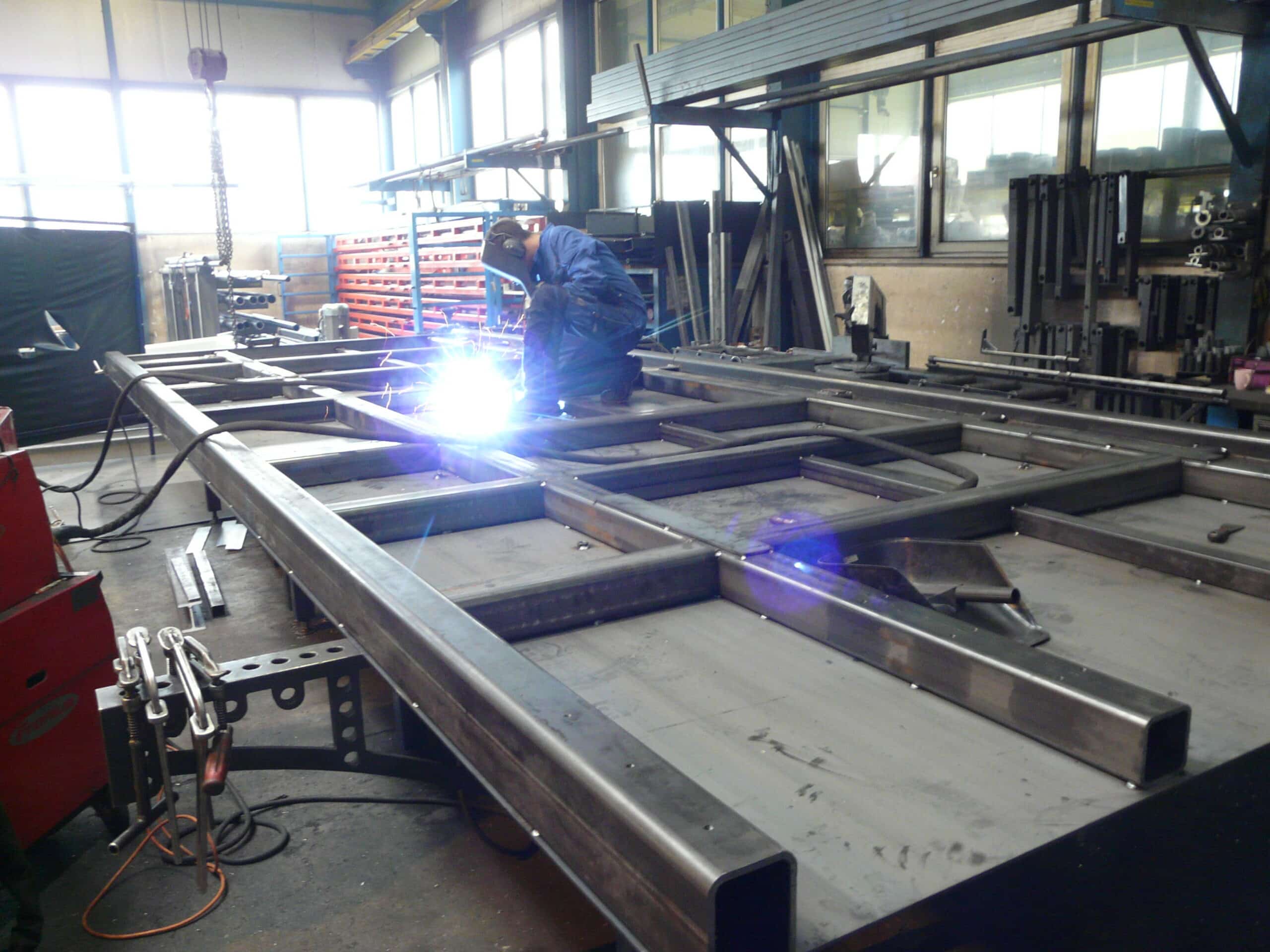 Manufacture of the lifting table platform
